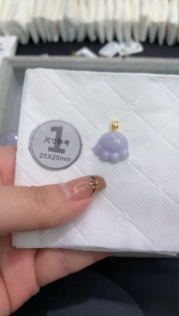 吊坠(不含链)未镶嵌翡翠111