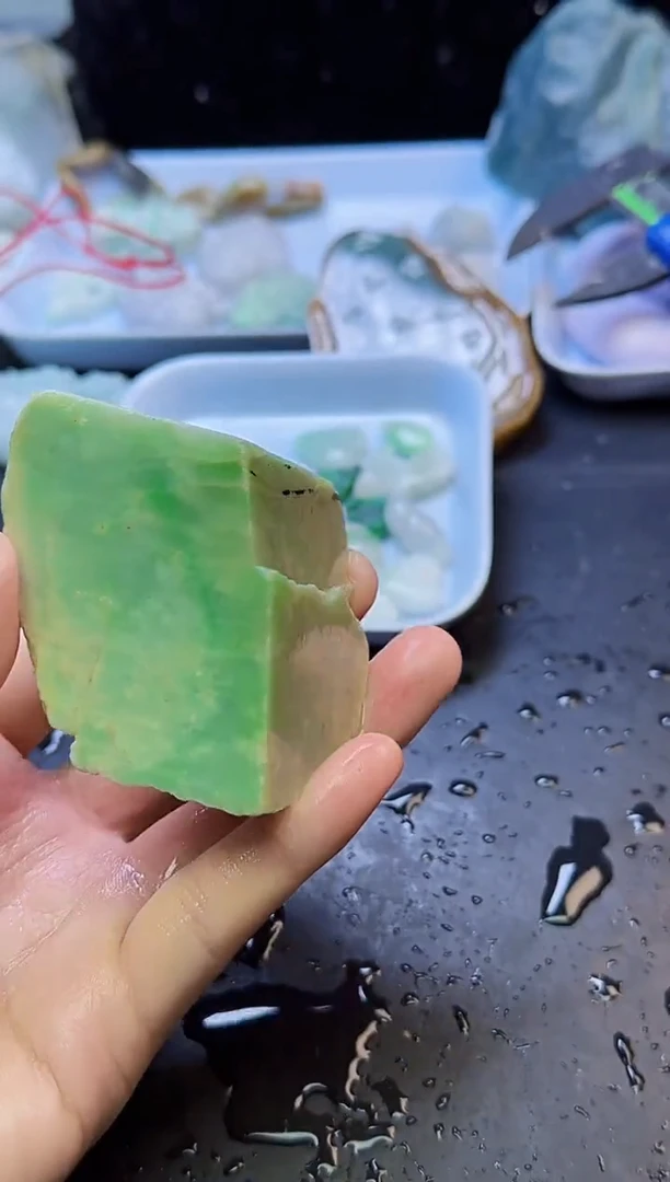 颈饰未镶嵌翡翠032天然A货翡翠