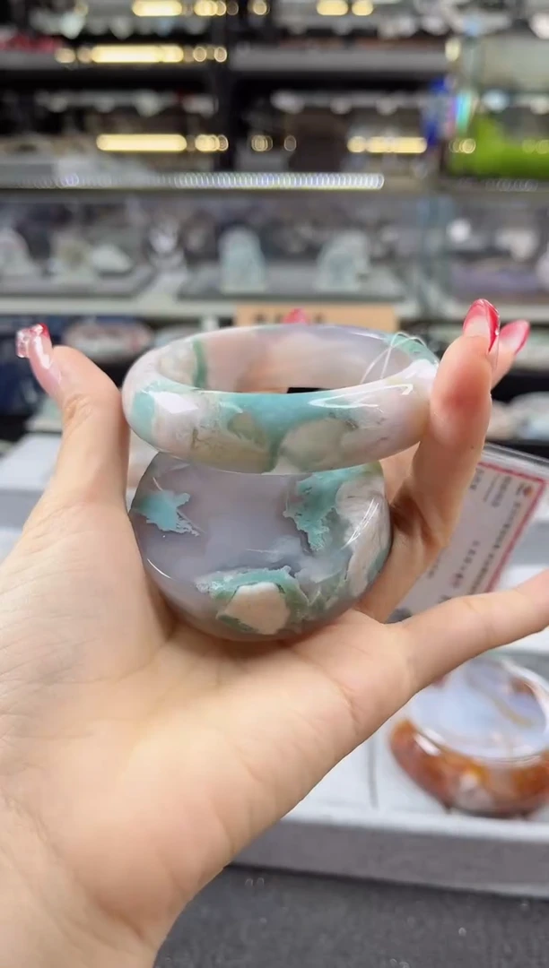 未镶嵌手镯石英质玉59--61圈口 （赠品镯心）2S997