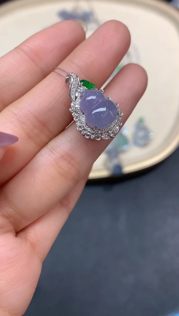 吊坠(不含链)18K金镶嵌翡翠吊坠A1|8800