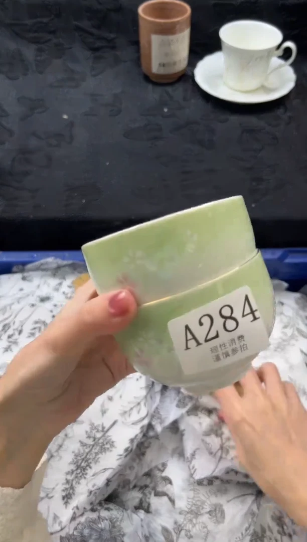 瓷片七***✨       A284