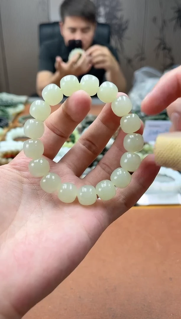 和田玉未镶嵌手链青海黄口13老型