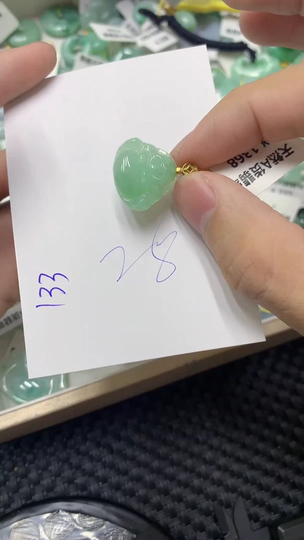 颈饰未镶嵌翡翠缅甸A货翡翠