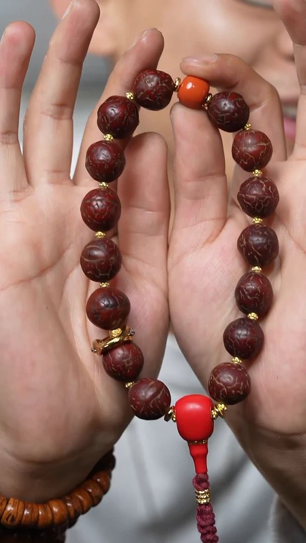 【闪购商品】新凤眼(多样性发货，发其一）