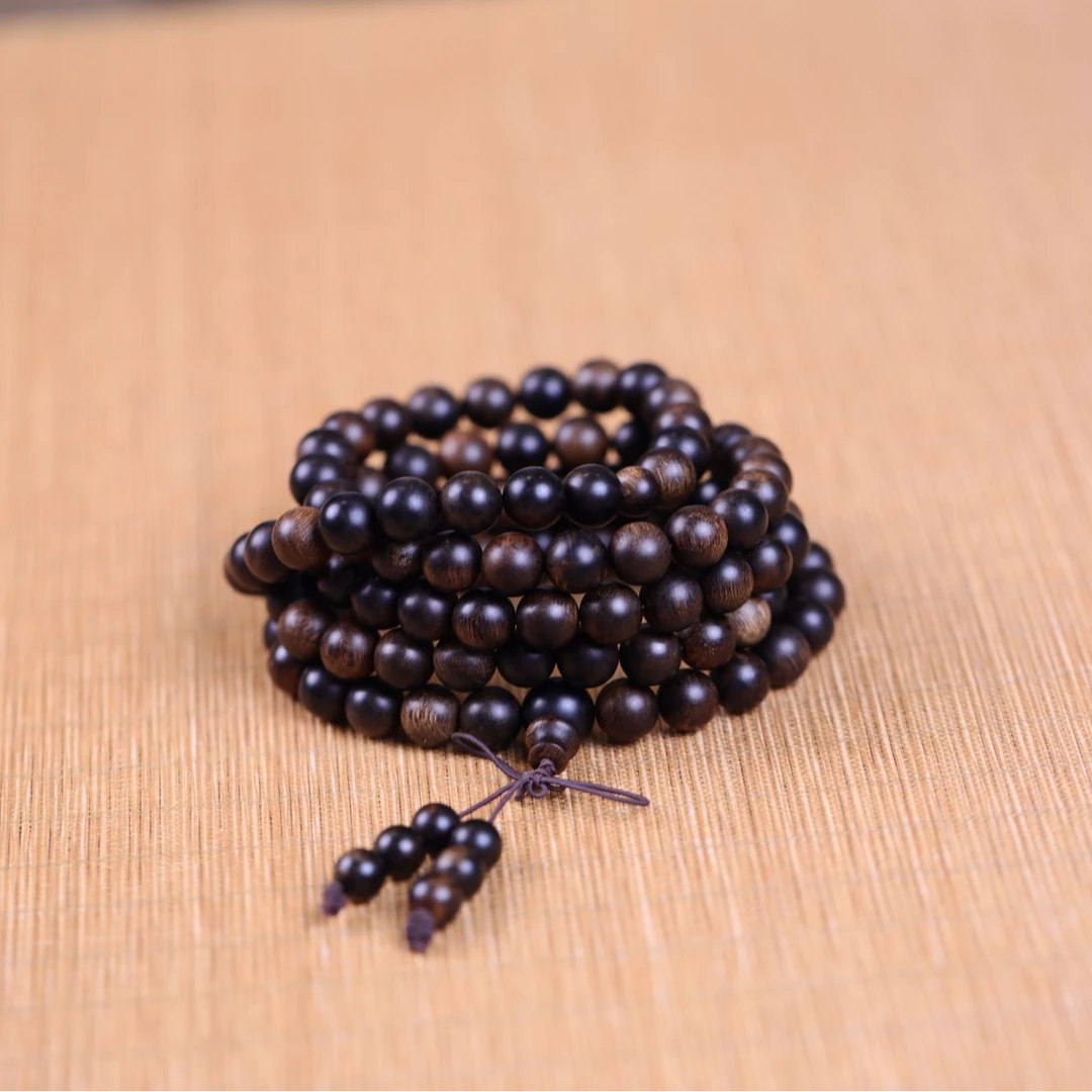 中国香博园沉香越南芽庄玉化红土瘤疤白棋1.0多圈长串qy800868