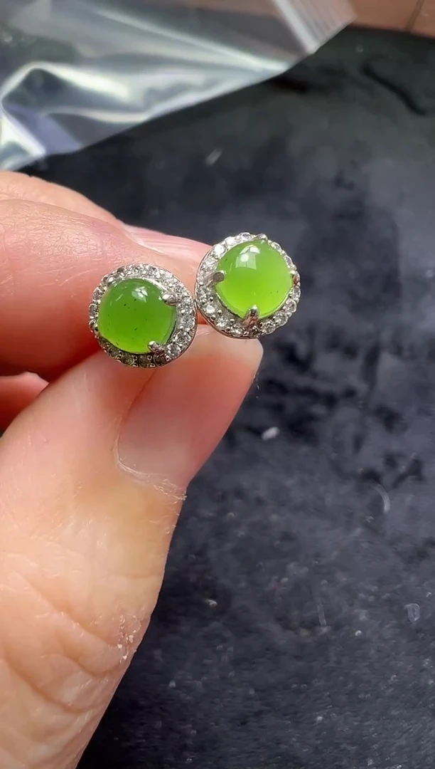 银S925镶嵌和田玉耳钉128号链接一对68米