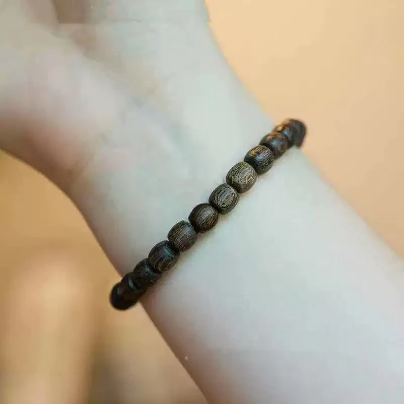 野生芽庄一代雷心雷料白棋沉水6*7单圈沉香木（纹理随机发其一）