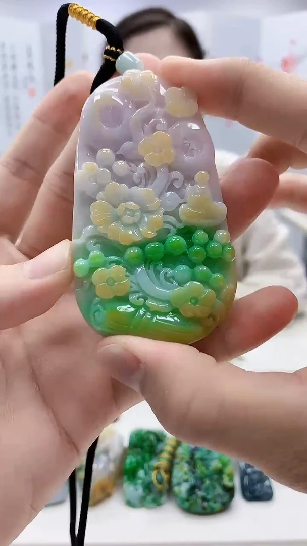 未镶嵌定制翡翠3099bb-毛货挂件70