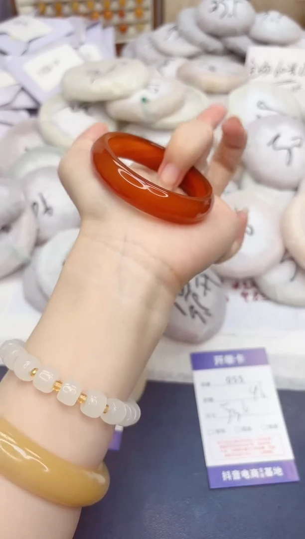 石英质玉手镯未镶嵌55-玛瑙-圈口53