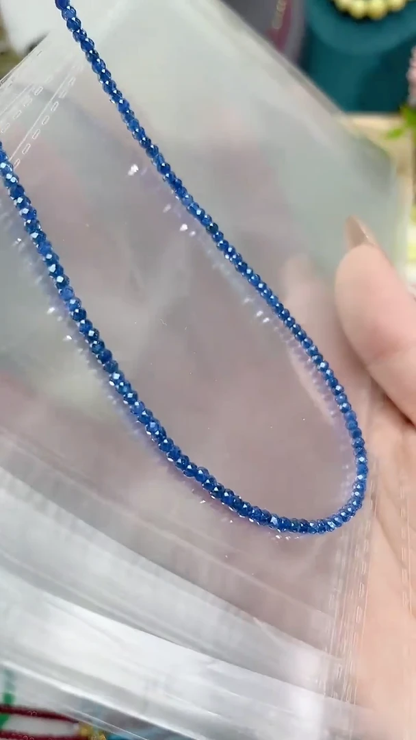 【闪购商品】蓝宝石颈饰银S925镶嵌新款99