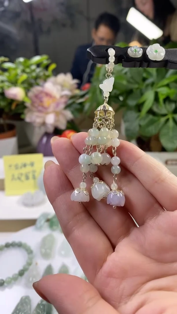 颈饰未镶嵌翡翠天然缅甸翡翠A货发簪