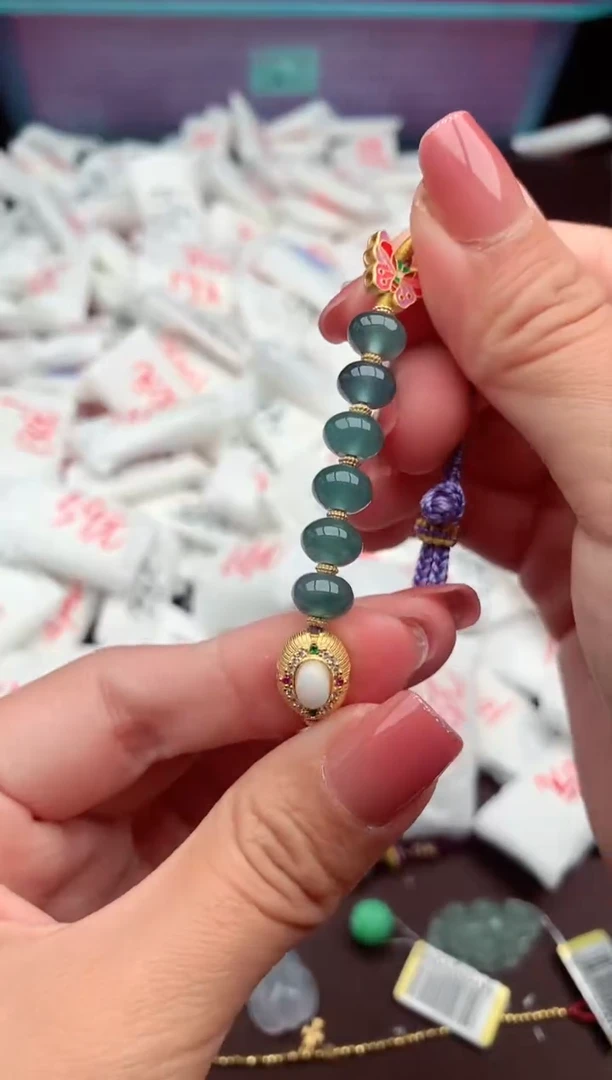 【闪购商品】翡翠手绳未镶嵌一