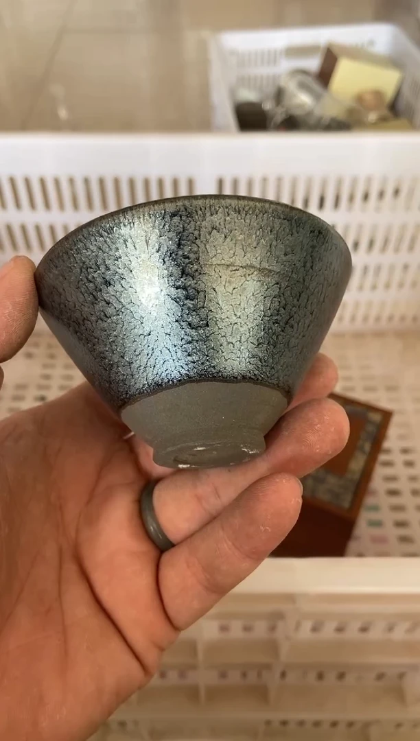 杯无运费险有瑕疵的摄影的产品有使用过的痕迹有点脏介意勿拍