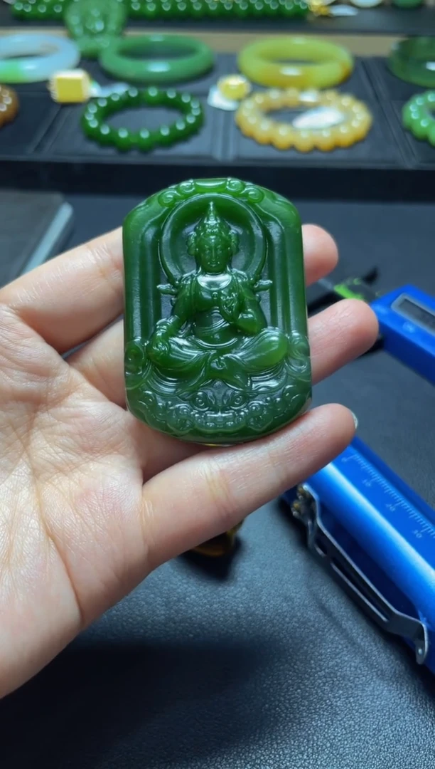 未镶嵌和田玉挂件吊坠