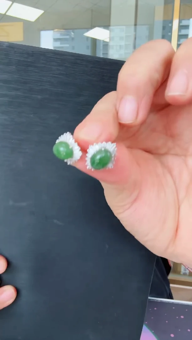 和田玉银S925镶嵌耳饰耳钉