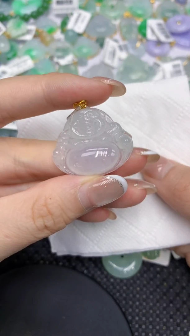 颈饰18K金镶嵌翡翠111111