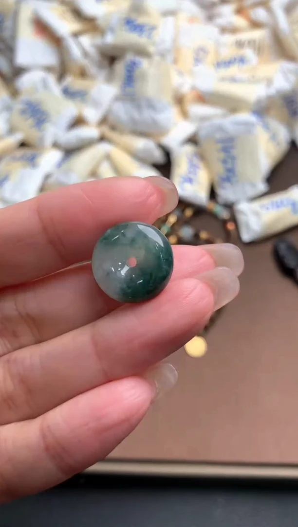 未镶嵌挂件翡翠一7