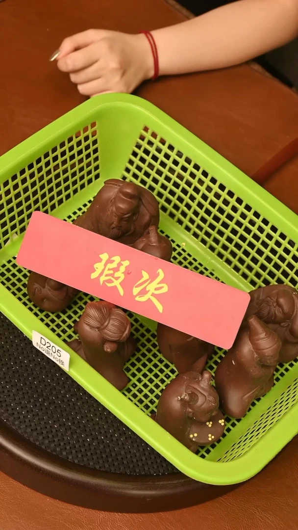 茶壶紫砂205微瑕八仙过海一套
