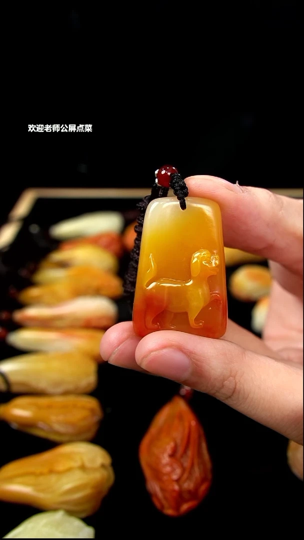 寿山石三彩结晶水洞