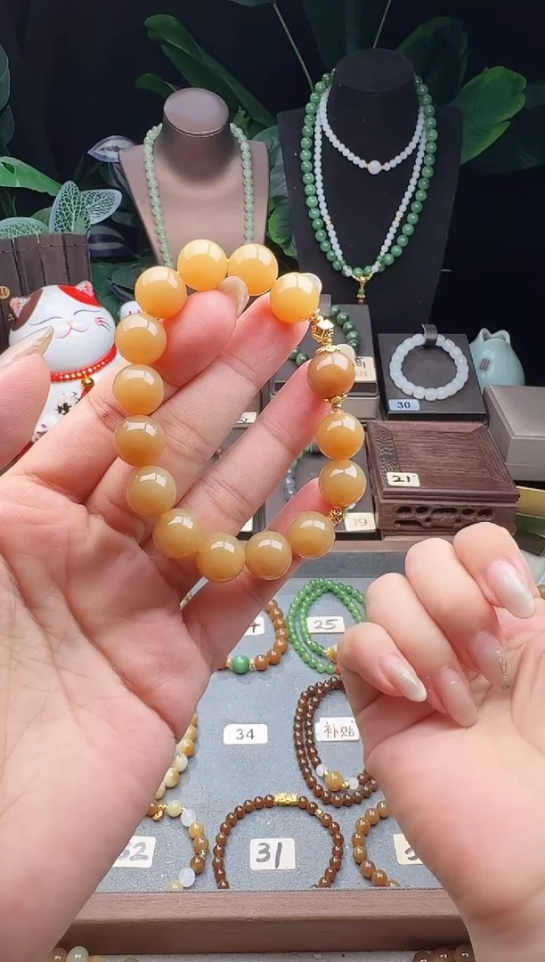 未镶嵌手串和田玉精品12m左右新疆且末糖玉手串