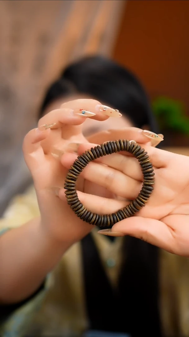 【闪购商品】沉香手串沉水片珠单圈