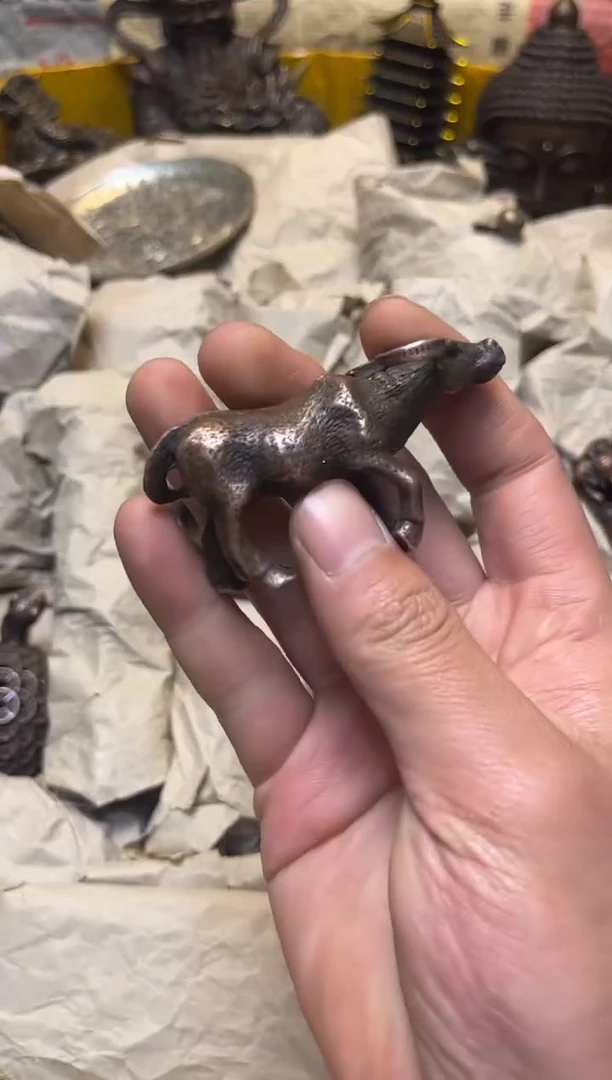 精美铜器，点击下单