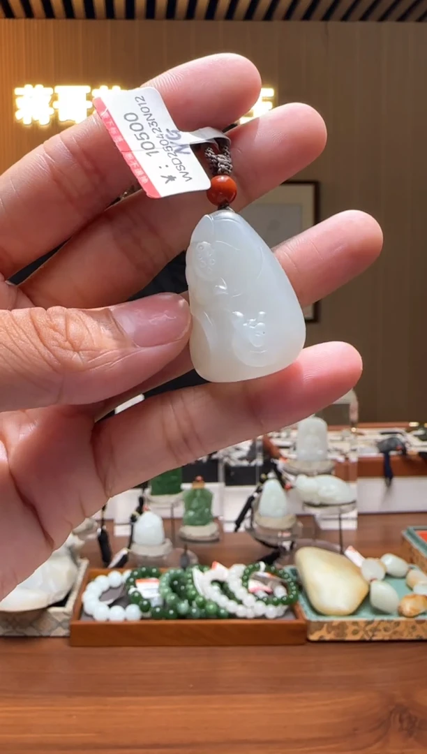 和田玉未镶嵌颈饰NG