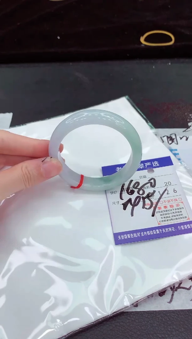 翡翠手镯未镶嵌1111111111