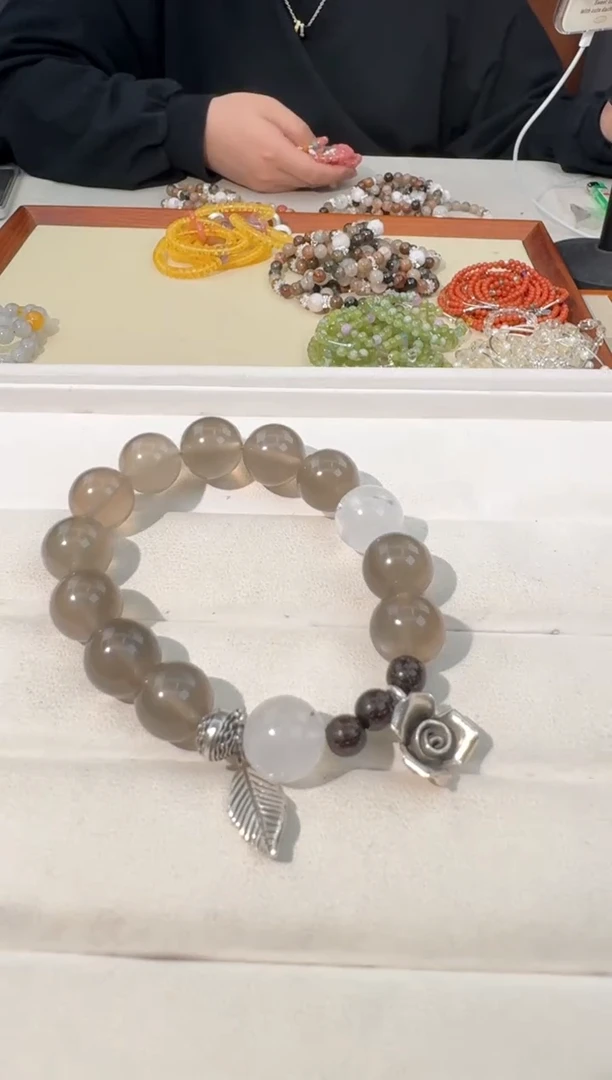 【闪购商品】长石手链银S925镶嵌银月设计款