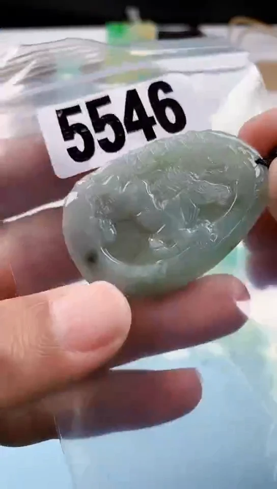 【闪购商品】翡翠挂件未镶嵌天然翡翠吊坠挂件