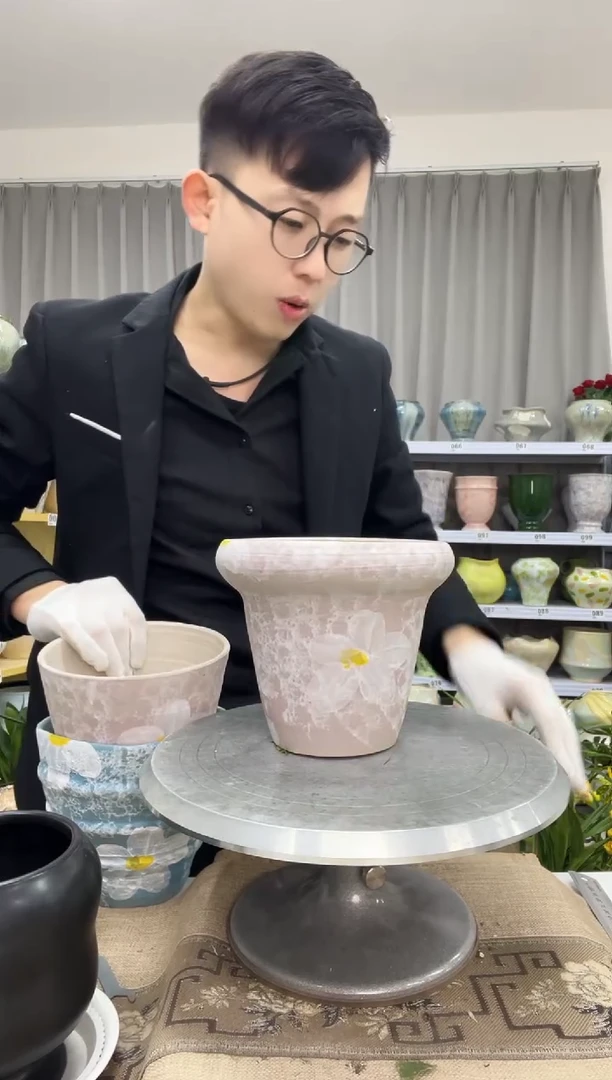 【12.29】花盆链接 高：15  口：15