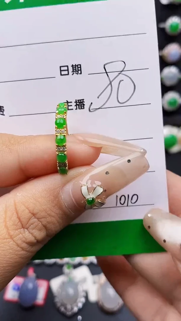 翡翠戒指银S925镶嵌1010