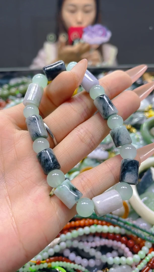 颈饰未镶嵌翡翠8MM