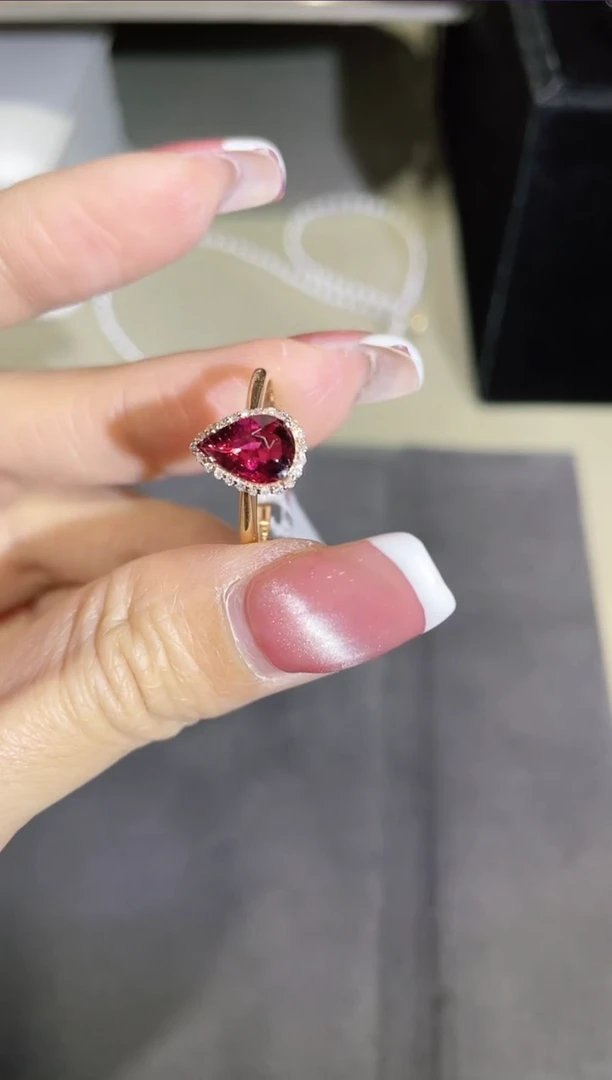 【闪购商品】碧玺戒指18K金镶嵌·