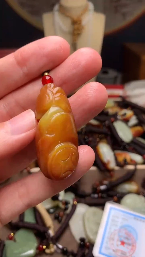 颈饰未镶嵌和田玉新疆料青海料清水和田玉吊坠