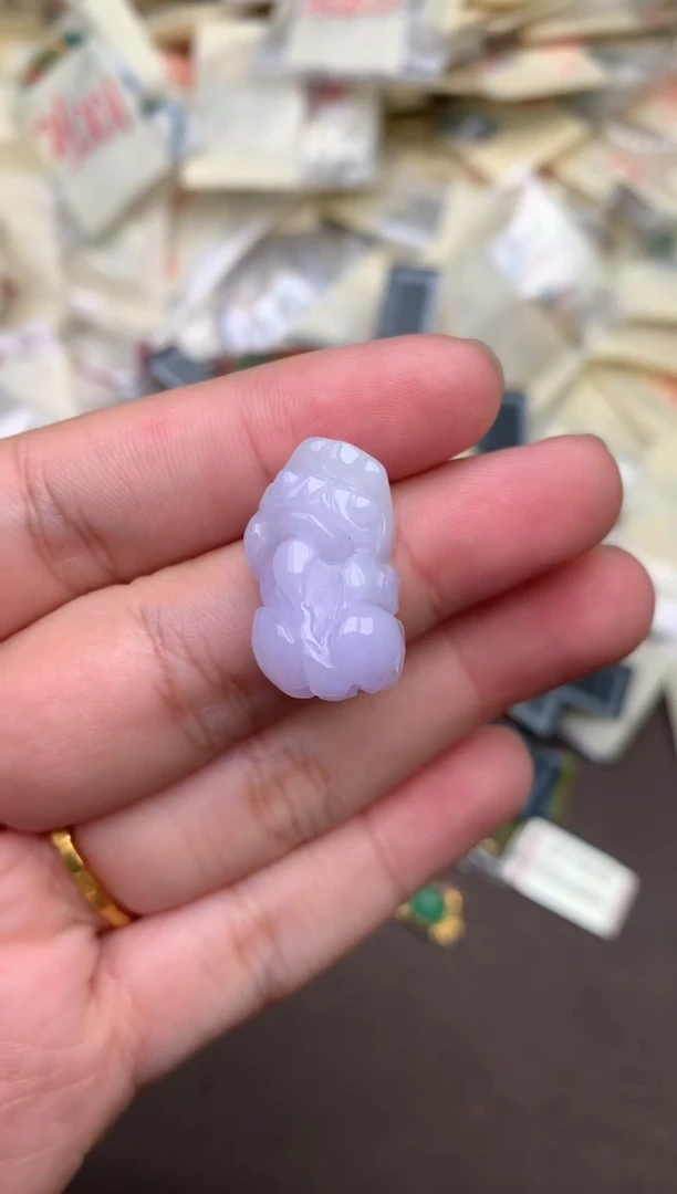 未镶嵌挂件翡翠一