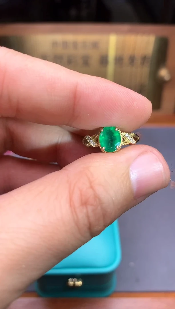 【闪购商品】祖母绿戒指银S925镶嵌........