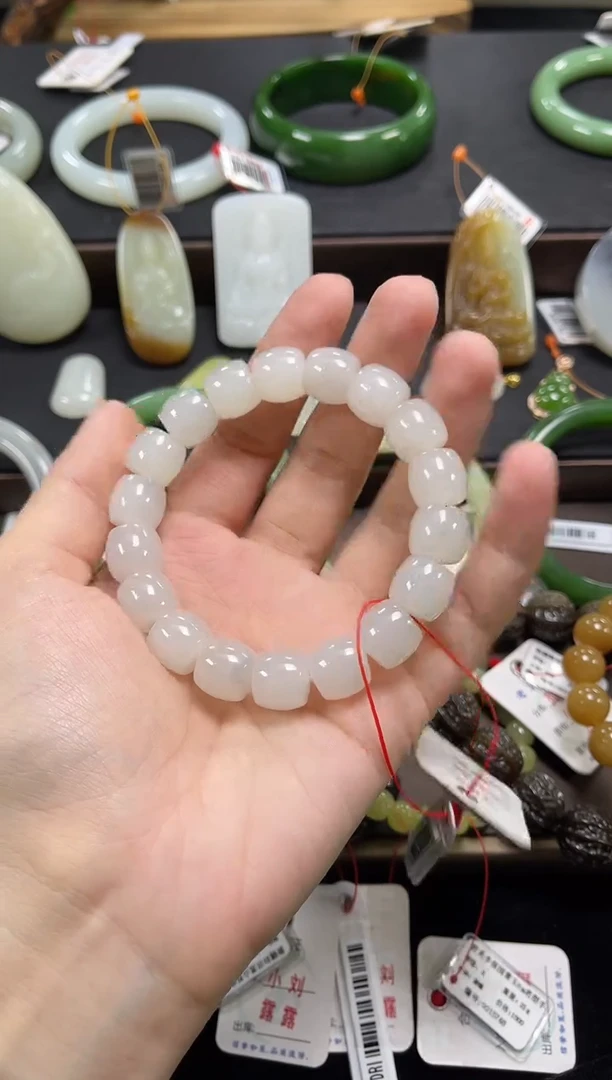 未镶嵌手串和田玉卡12 新疆黑山料极限弧9011649