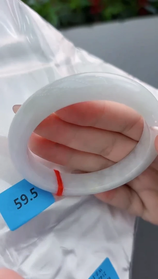 【闪购商品】翡翠手镯未镶嵌翡翠手镯