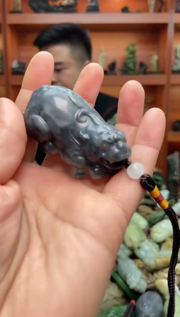 未镶嵌和田玉把件1