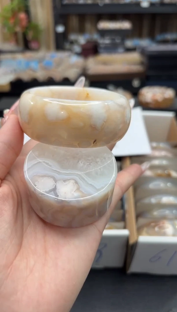 未镶嵌手镯石英质玉32(55圈赠送镯心)