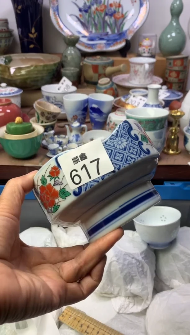 胡****姐顺鑫工艺品店闪购