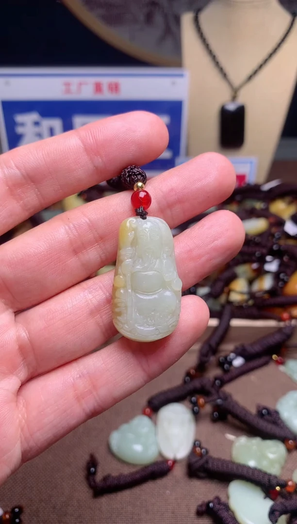 【闪购商品】和田玉颈饰未镶嵌1