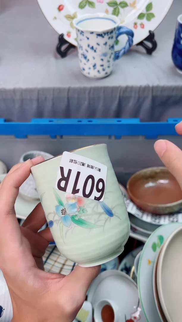 瓷片l****?601R瓷器瓷器瓷器瓷器