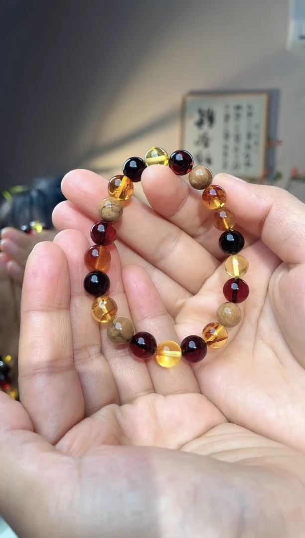 裸石琥珀未镶嵌9+多宝手串
