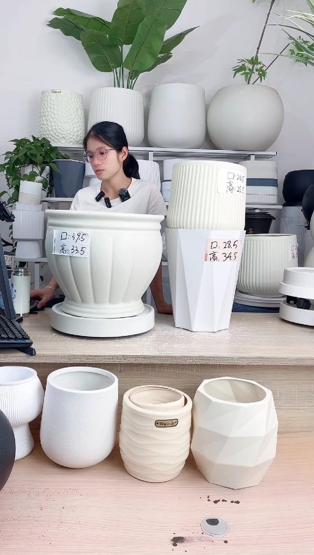 幸**人宝莲盆400储水拖