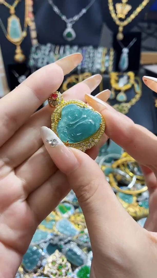 翡翠未镶嵌吊坠(不含链)天然翡翠a货 多样性发其一