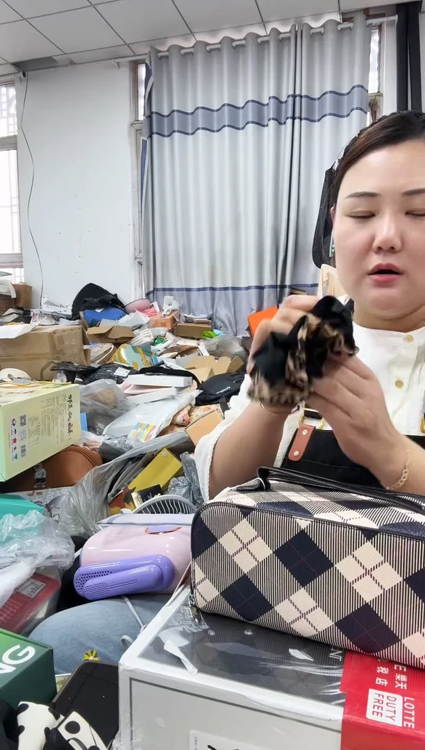 牦牛剖层皮革琪老板女包6号店超好看发图片款