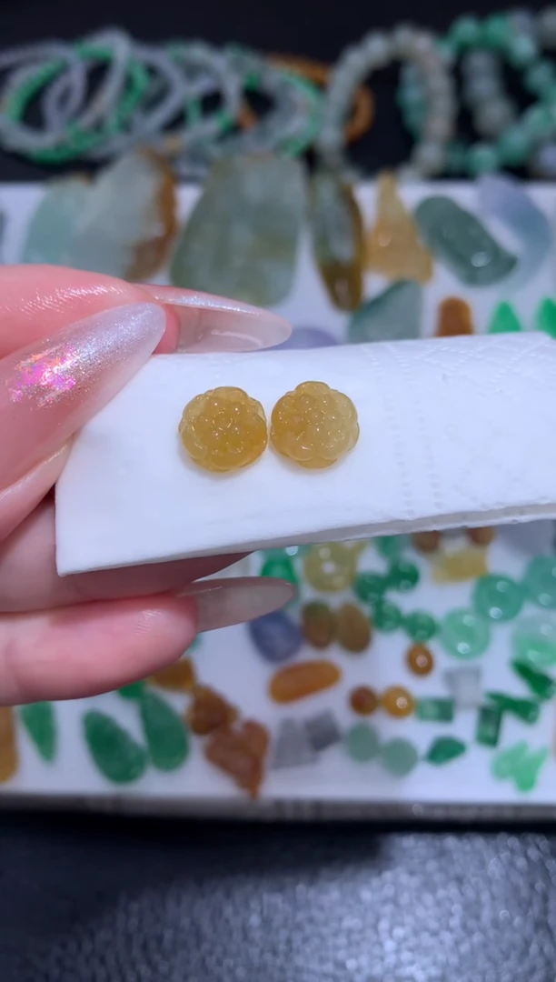 未镶嵌定制翡翠花花