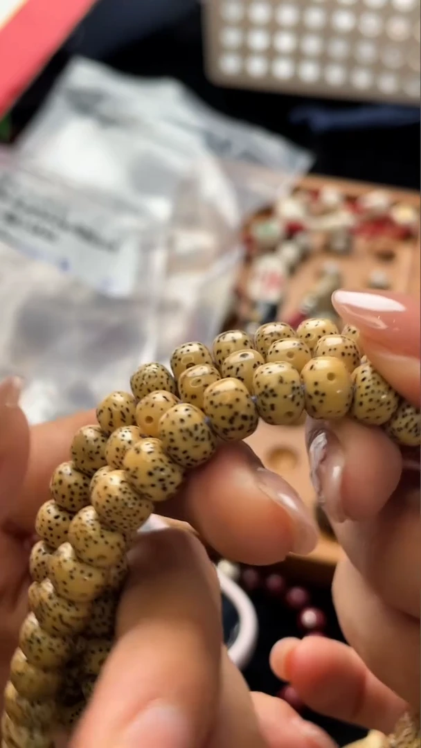 吊坠星月菩提精工级陈籽新桶8*6长串